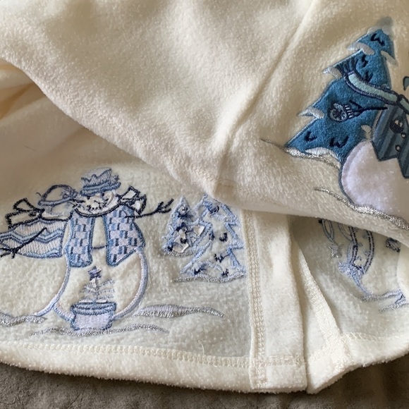 EUC Fashion Bug Snowman/Snowflake Button-Down Fleece Jacket - Snowflake Buttons - Picture 13 of 13